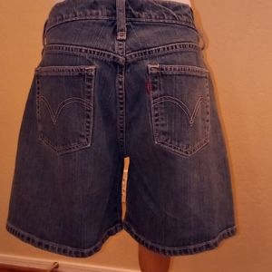 Levi's 515 shorts